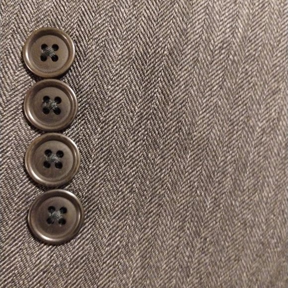 Nautica Suit - Size: 42R/36W - Picture 9 of 15